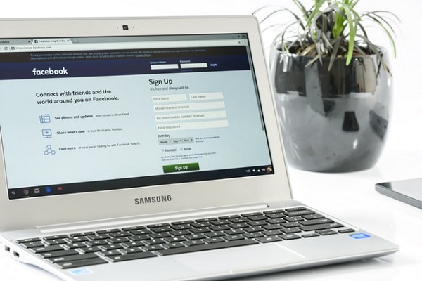 Job Seekers, Your Facebook Profile Is Just As Important As Your Resume